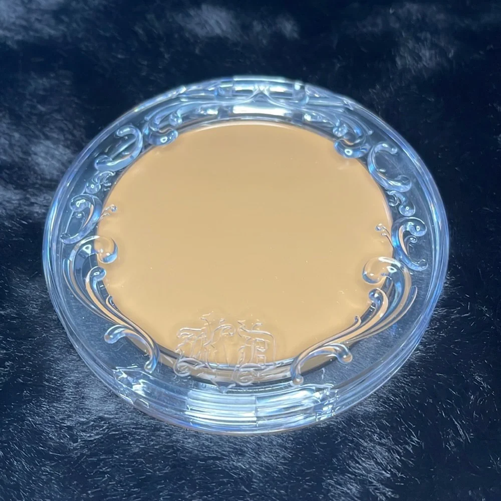KVD Good Apple Tan 060 Skin-Perfecting Hydrating Foundation Balm